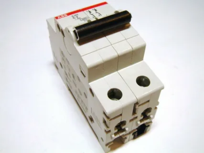 Выключатель 2-полюс 2 D40 для сварочного аппарата Дуга в Мегионе